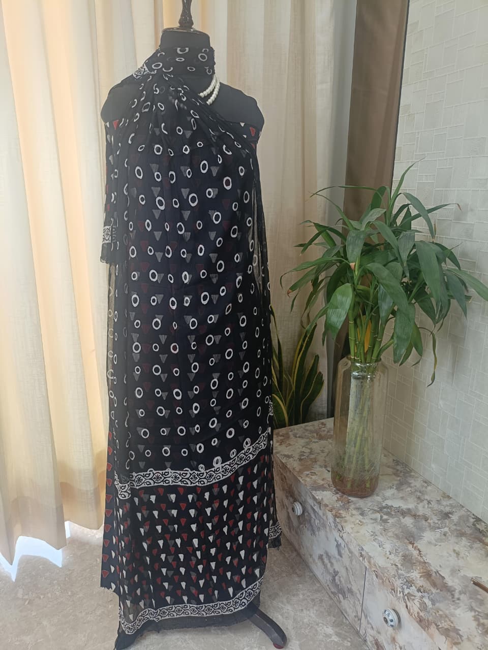 Premium BAGRU hand block cotton 3 pc Suit with Chiffon Dupatta