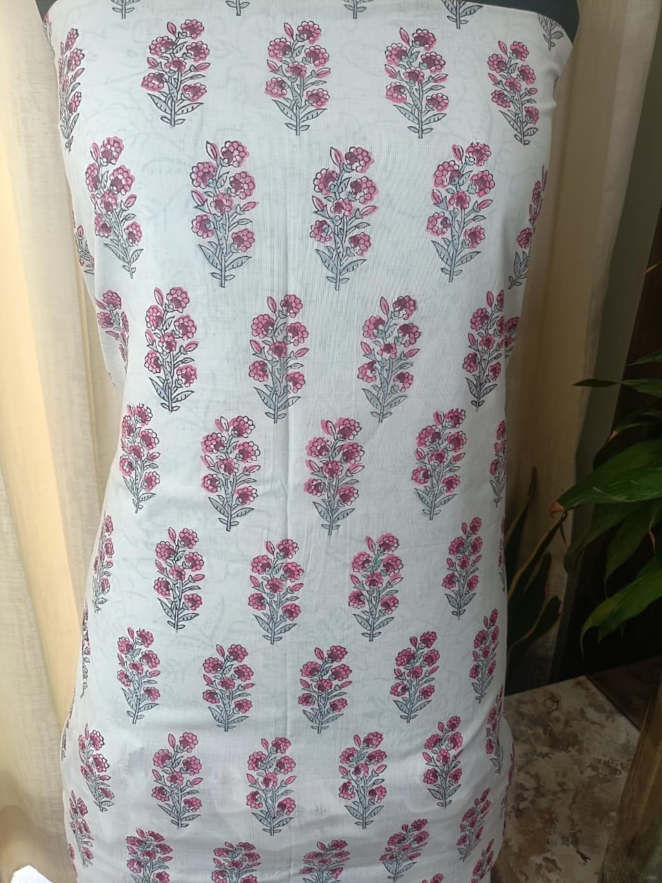 Premium BAGRU hand block cotton 3 pc Suit with Chiffon Dupatta